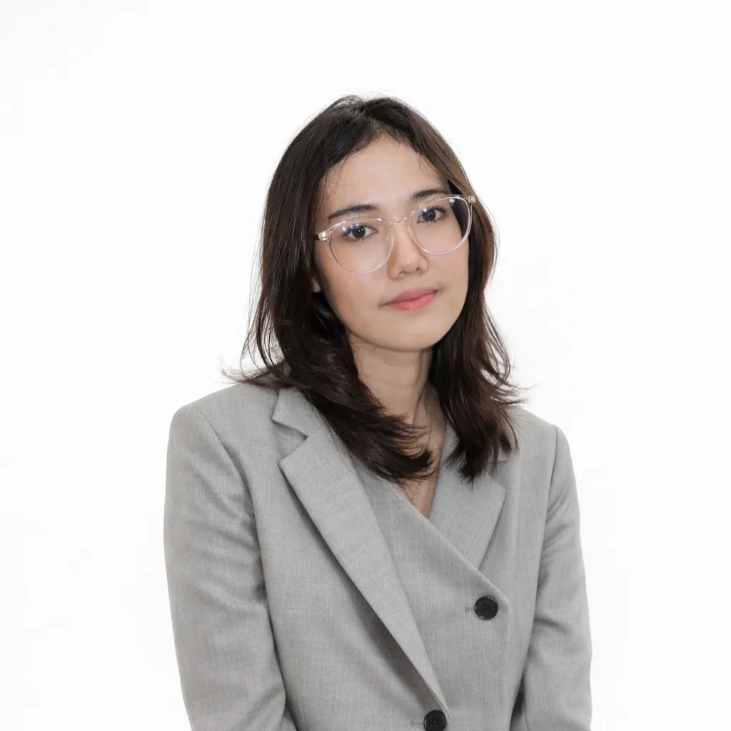 Lovelyn Silaen, Account Manager