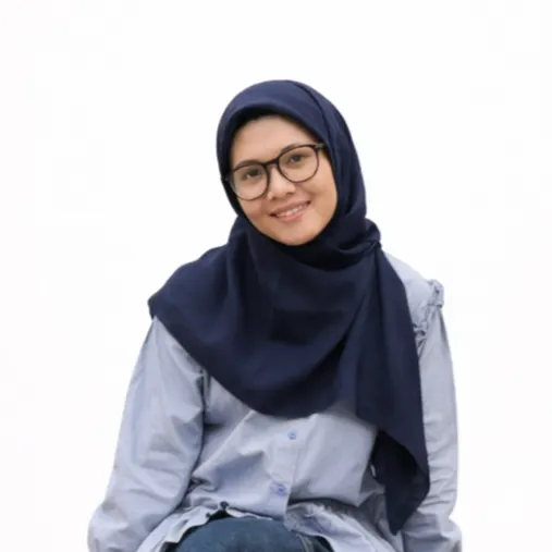 Azmi, Finance